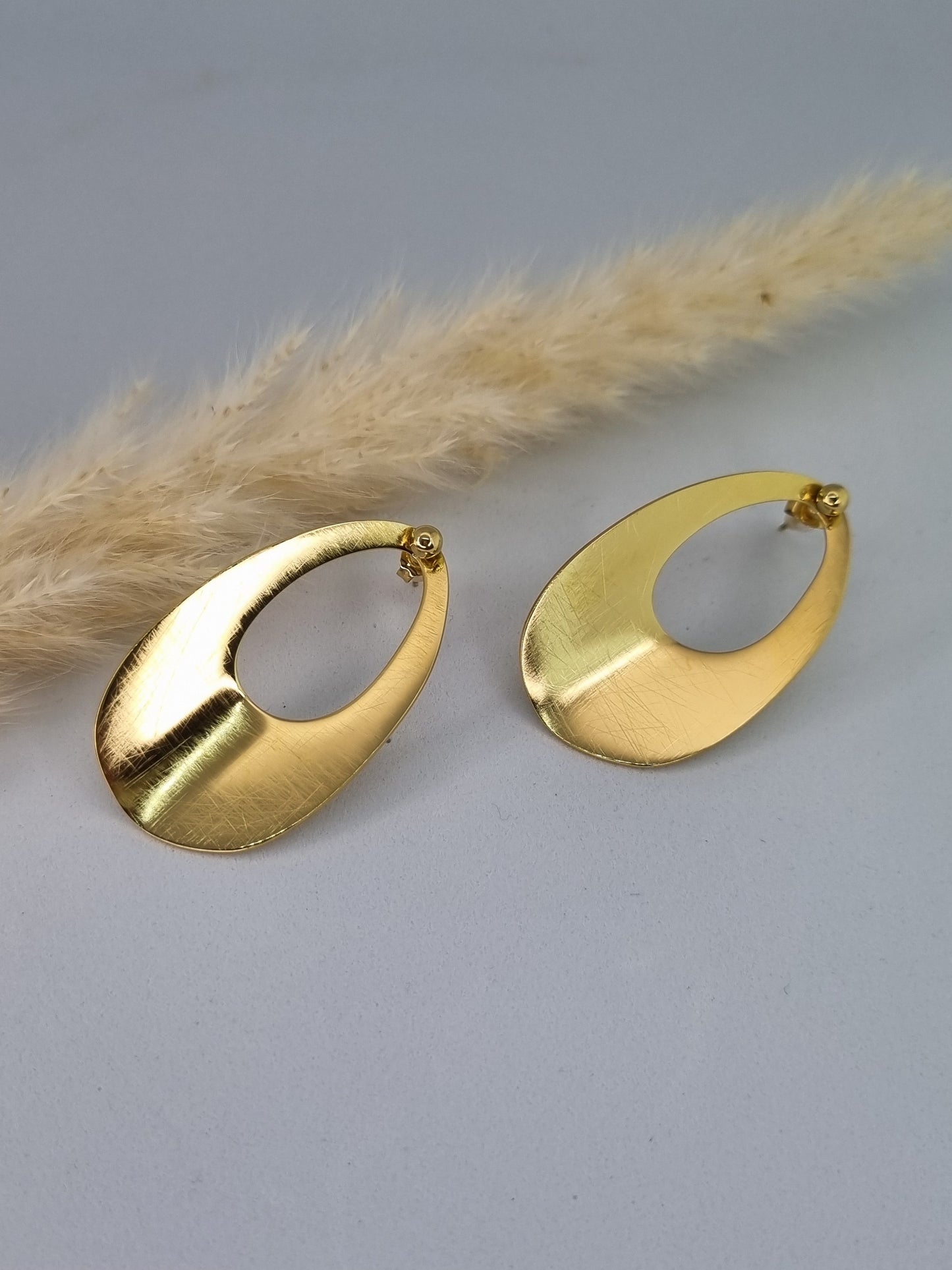 SOLA – Boucles d’oreilles ovales effet brossé