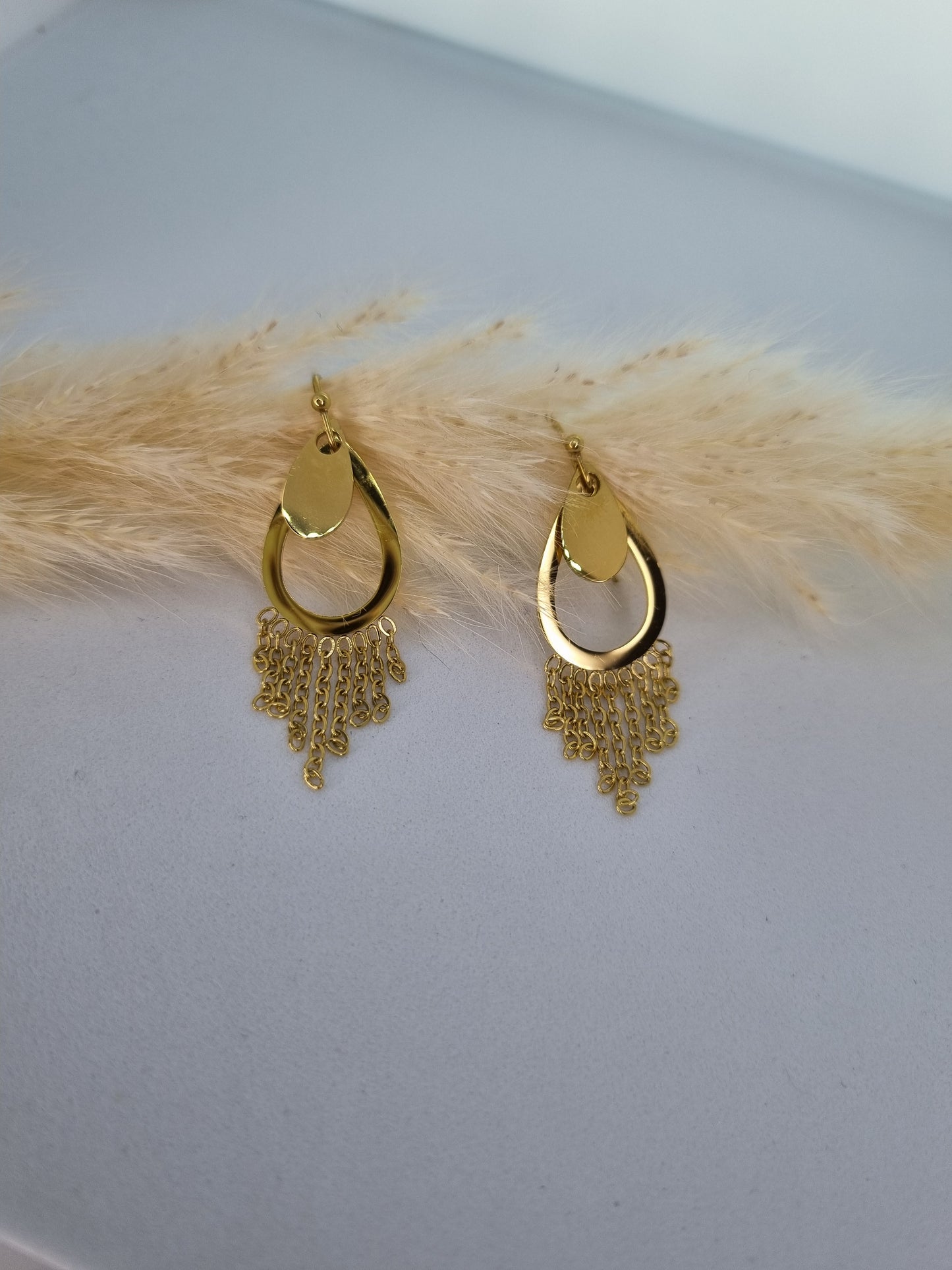 LOLA - Boucles d'oreilles goutte avec chaîne pendantes