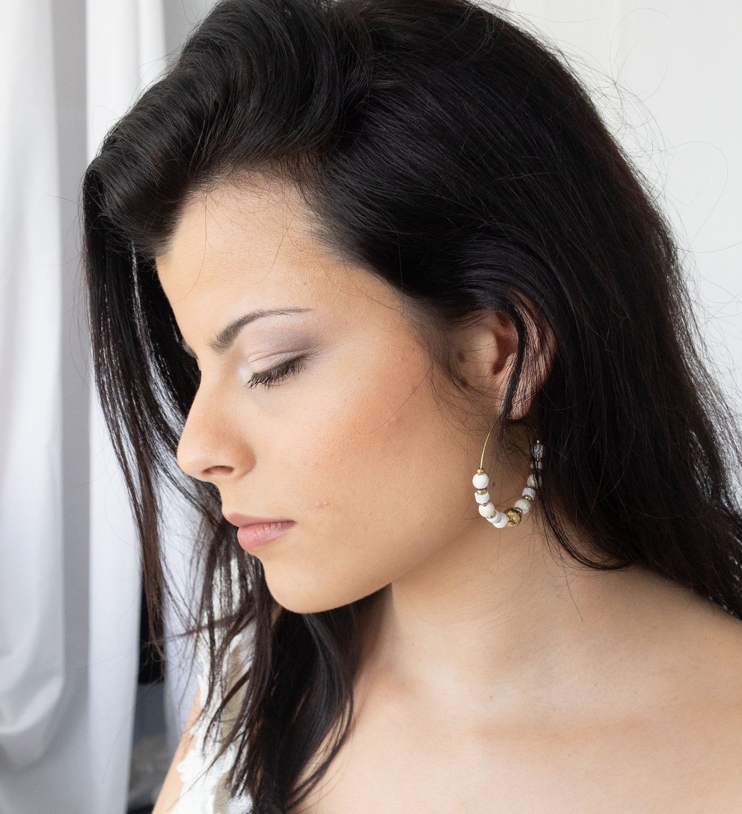 MAIA Créoles avec perles en céramique, perles heishi et boules dorée